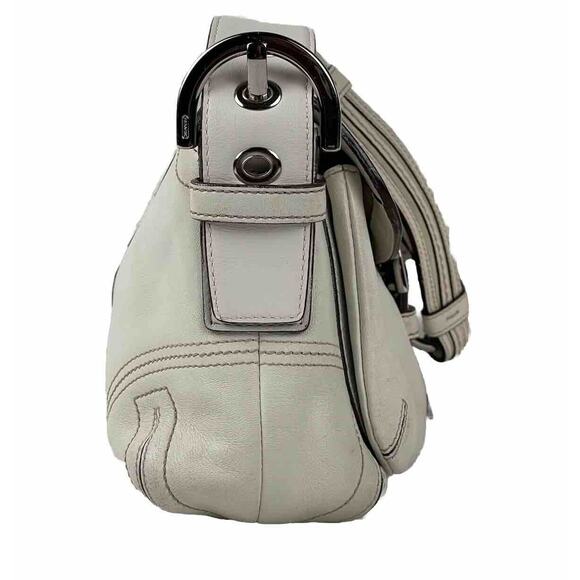 COACH Soho 9434 Double Pocket Flap Shoulder Bag White Leather Purse Y2k 2005 - Picture 7 of 15